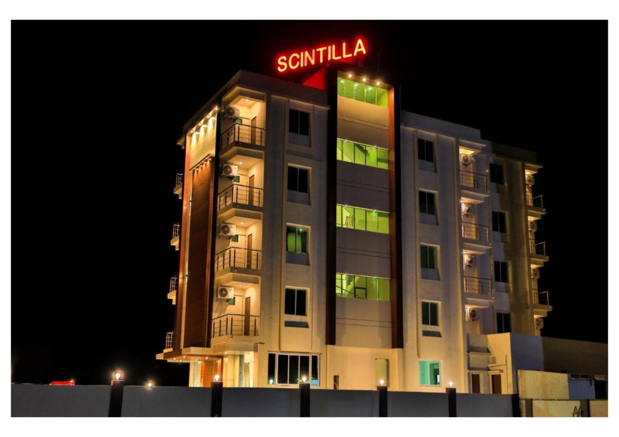 Hotel Scintilla Somnāth Esterno foto